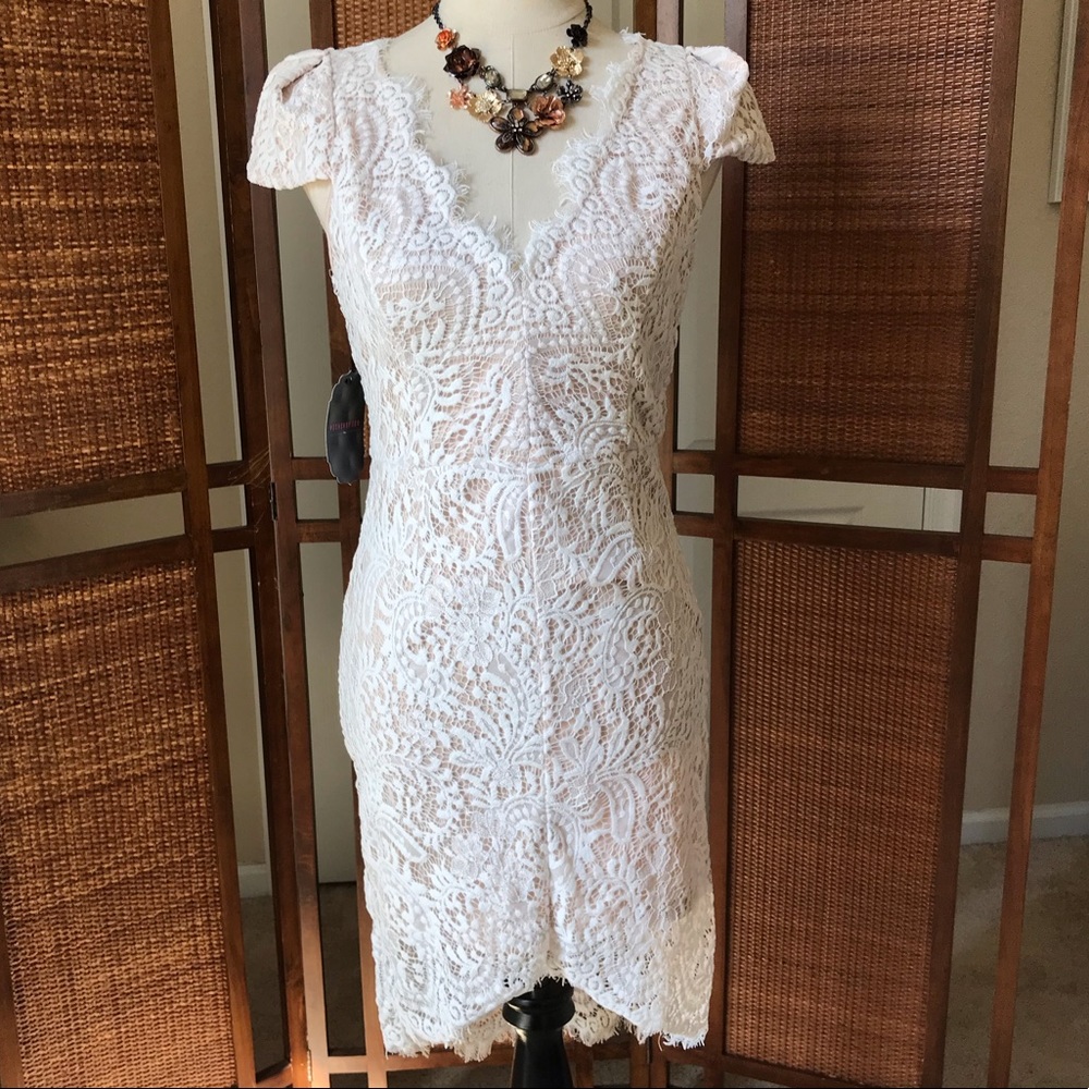NWT L’atiste Dress